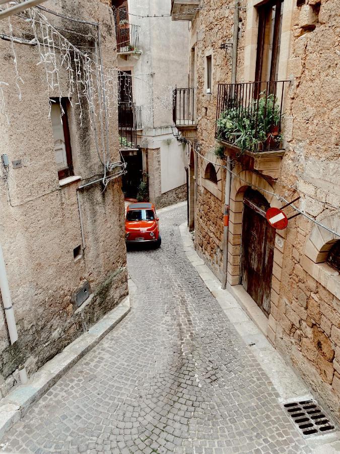 Don Nicuzzo Hotell Salemi Eksteriør bilde